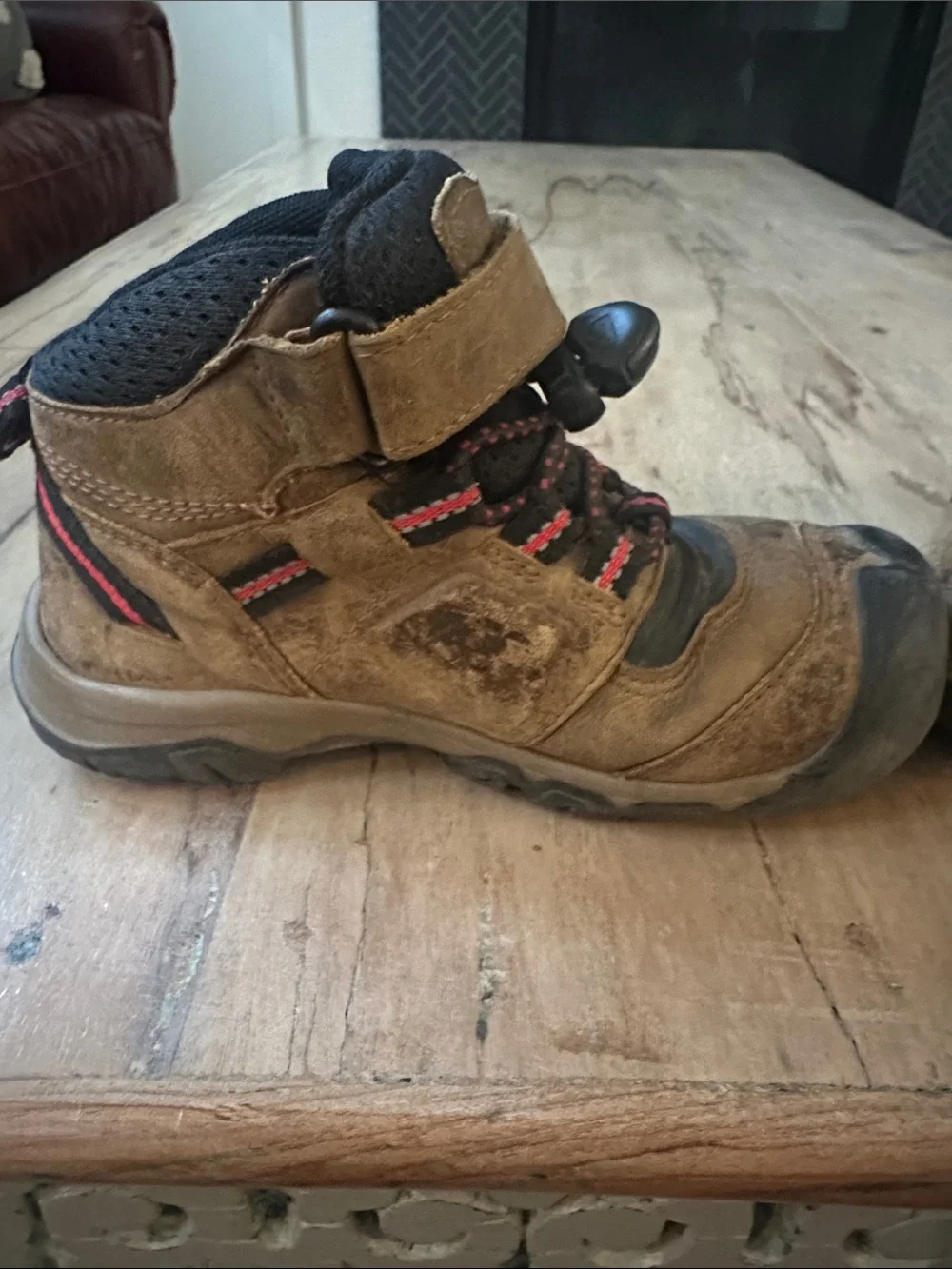 Kids Keen hiking boots